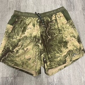 Nike Stride Straight-Leg Mesh Printed Dri-FIT Ripstop Running Shorts Sz XL